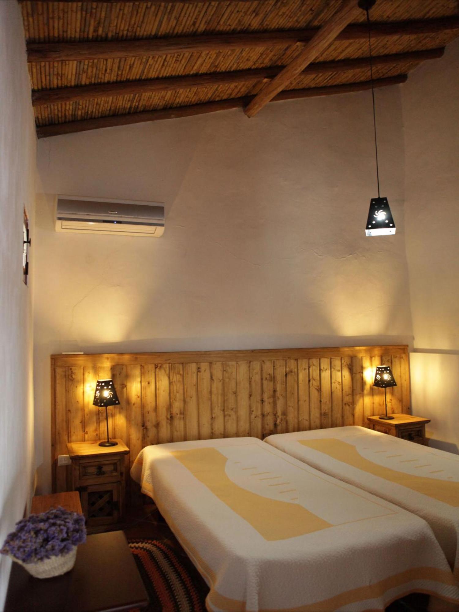 בית הארחה קסטרו מארים 	Casas Do Palheiro Velho מראה חיצוני תמונה