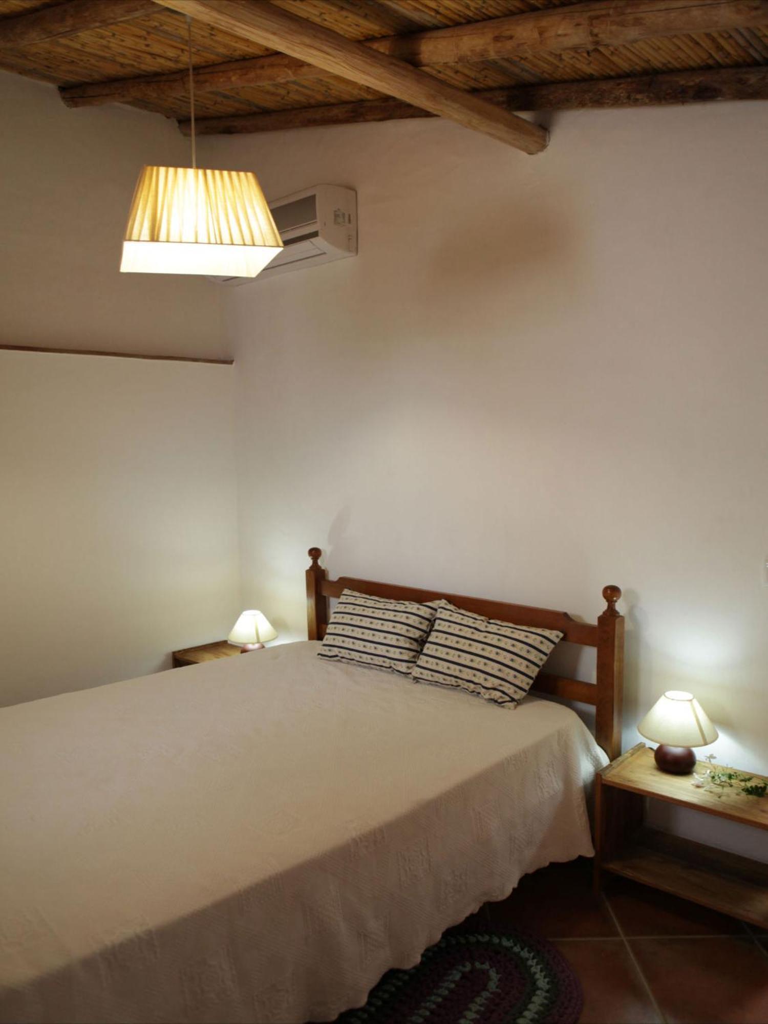 בית הארחה קסטרו מארים 	Casas Do Palheiro Velho מראה חיצוני תמונה