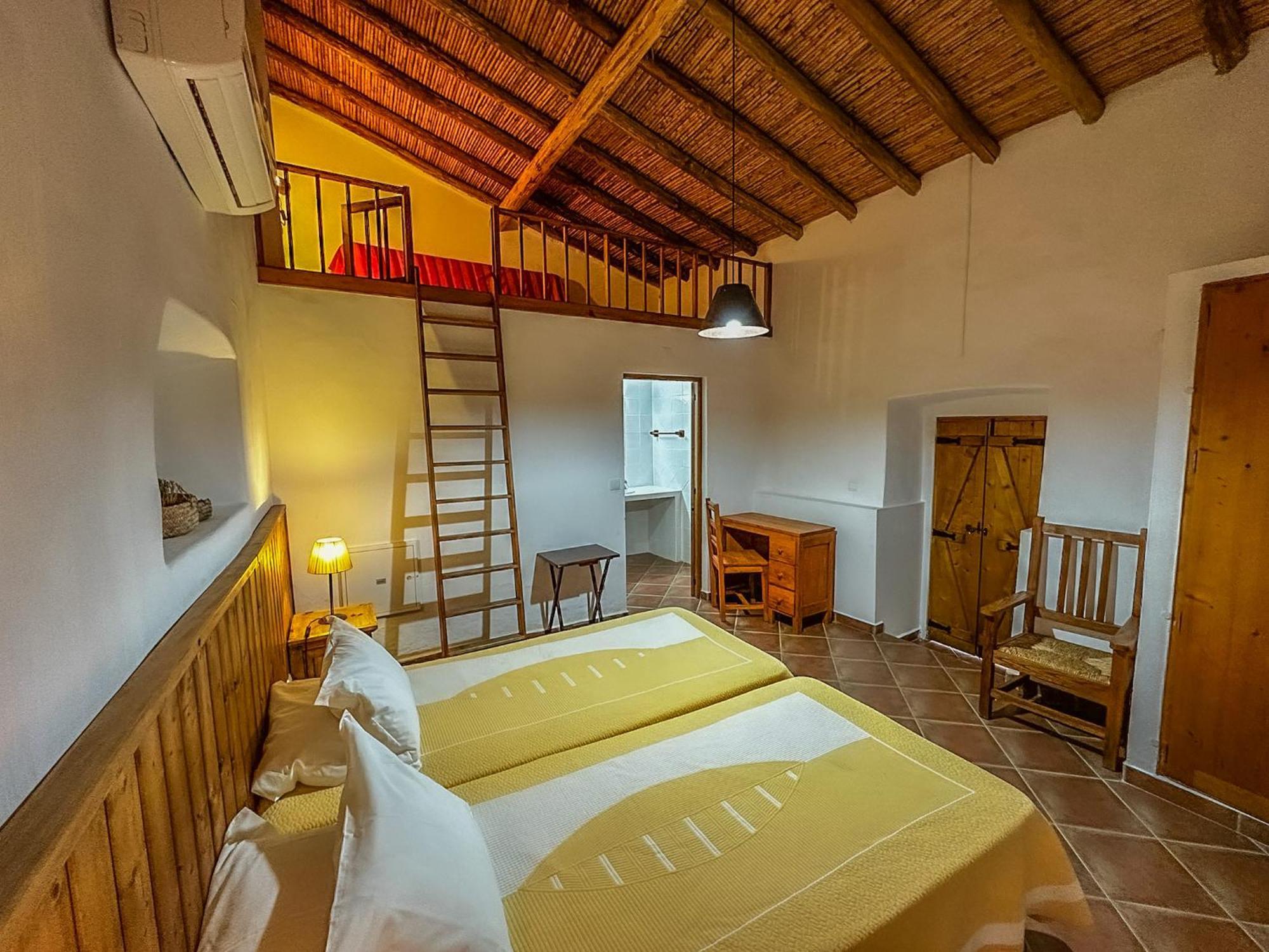בית הארחה קסטרו מארים 	Casas Do Palheiro Velho מראה חיצוני תמונה