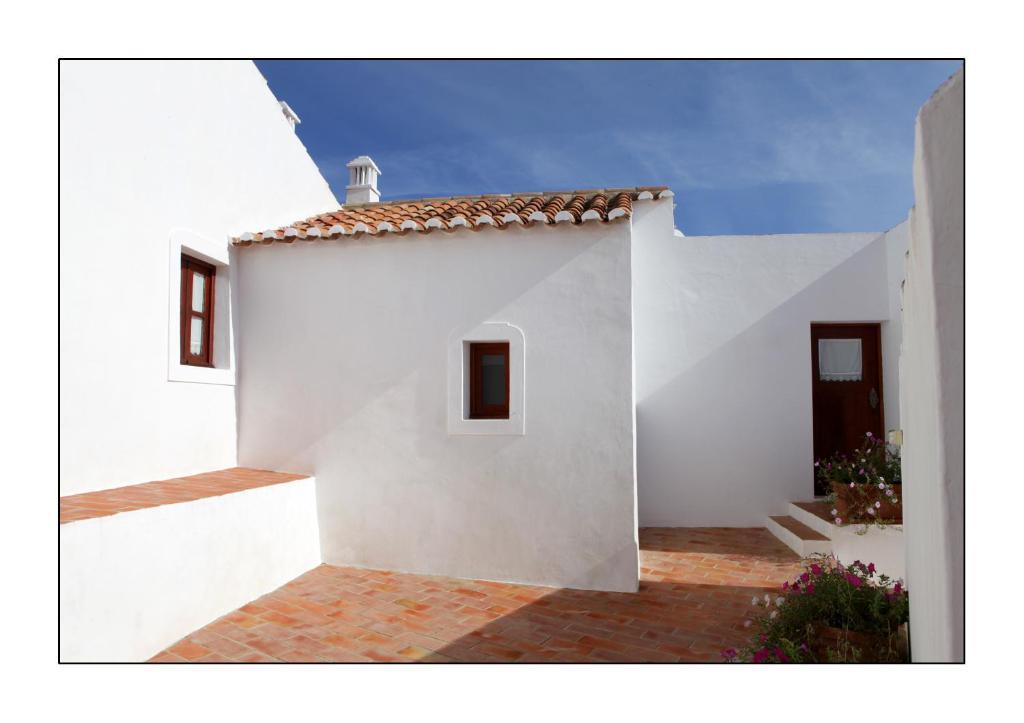 בית הארחה קסטרו מארים 	Casas Do Palheiro Velho מראה חיצוני תמונה